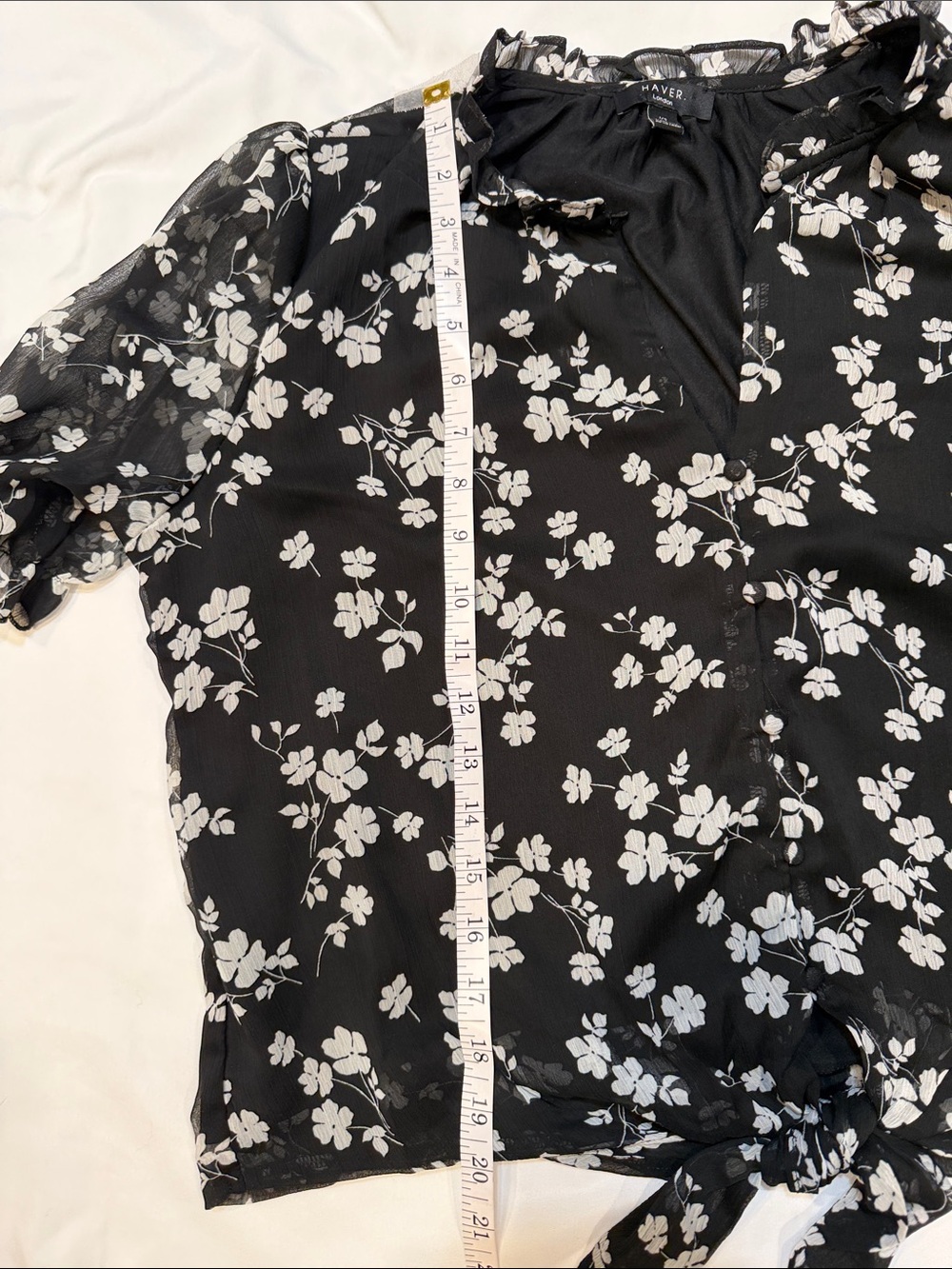 HaverBlack Floral Tie-Front Blouse- Top Button down - V-neck -short sheer sleeve - Picture 8 of 15